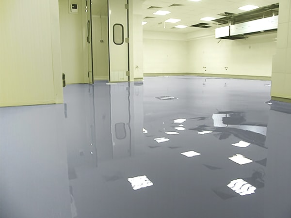 Spațiu cu trafic intens - pardoseală epoxidică